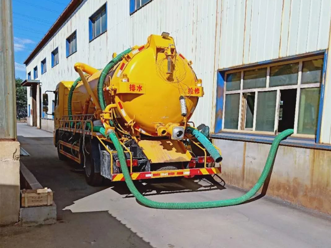 高安清理化粪池